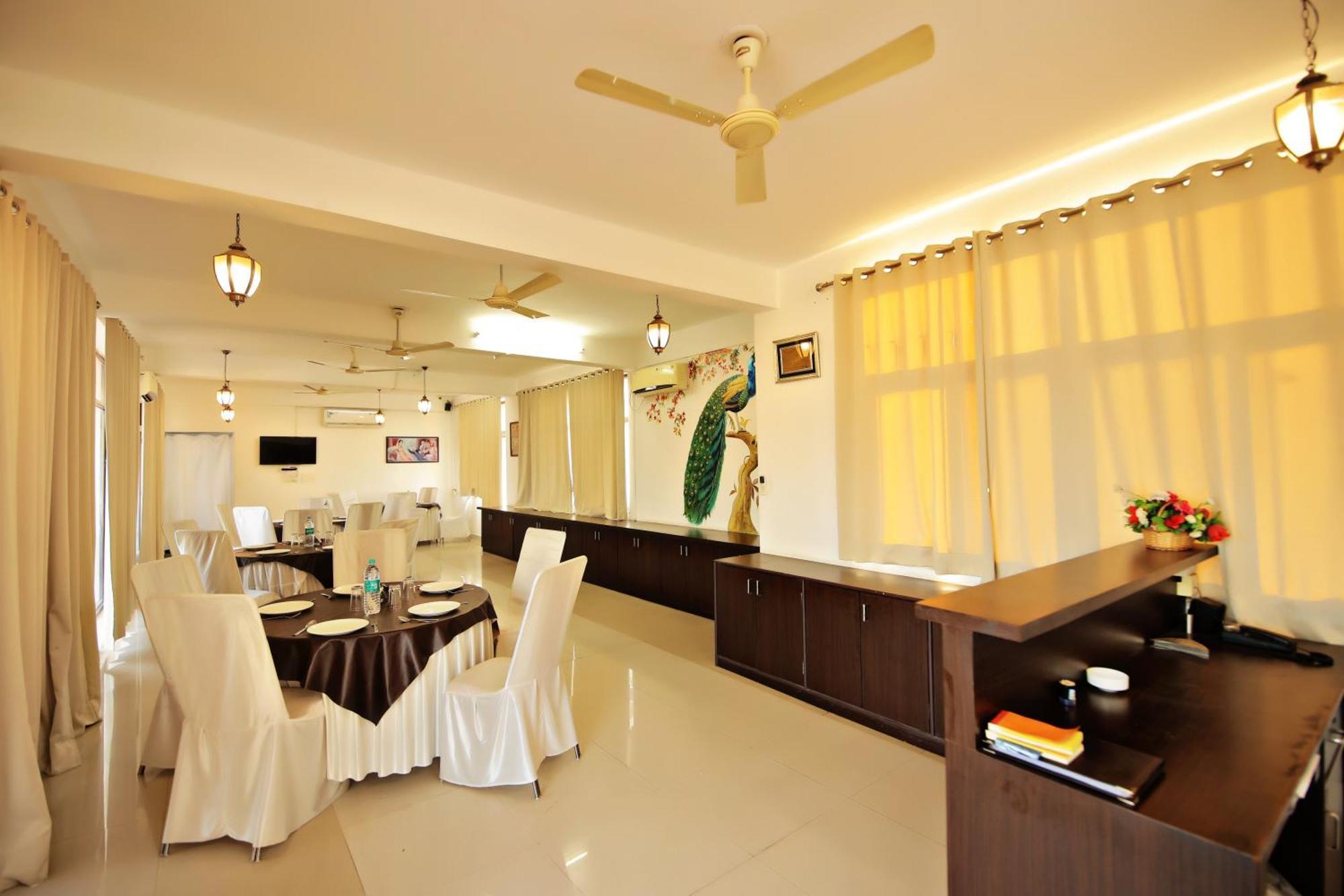 The Park Classic Udaipur Exterior foto